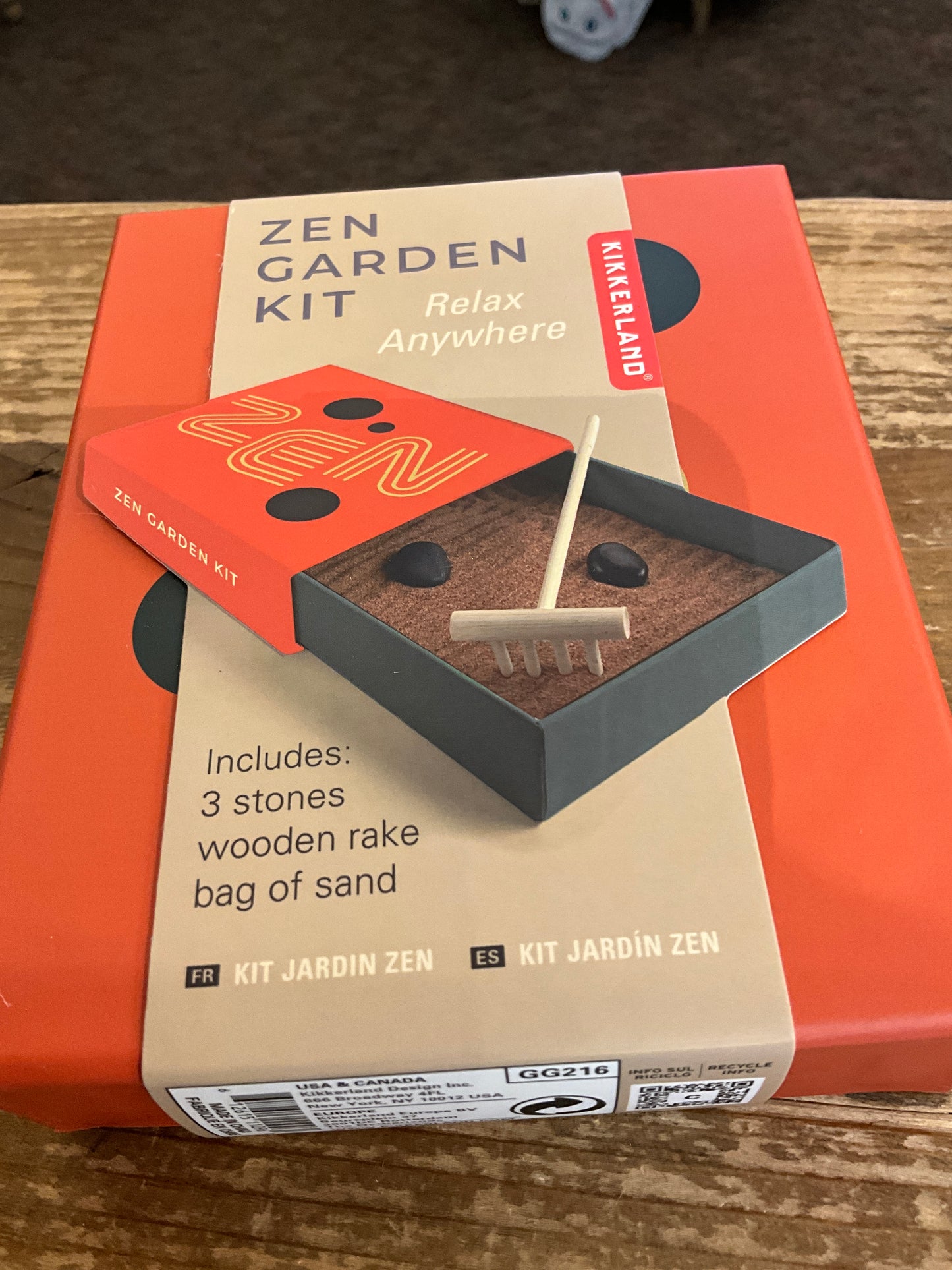 Kikkerland Zen Garden Set