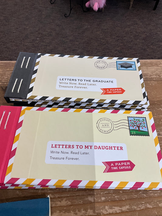 Chronicle Books Letters to the Graduate/ Letters to My Daughter