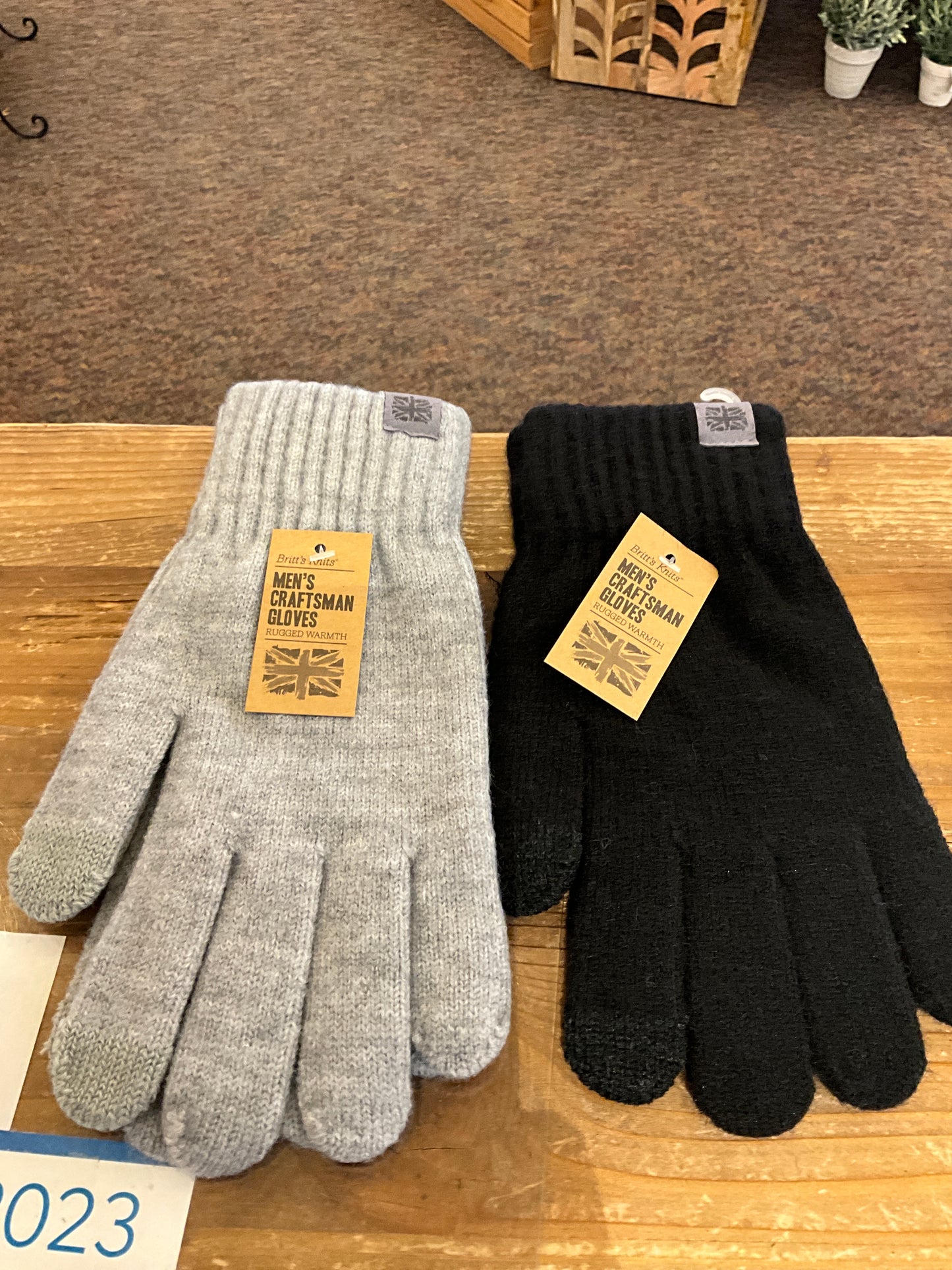 DM Merchandising Men’s Gloves